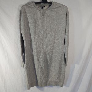 Gray Long Sweatshirt, Small